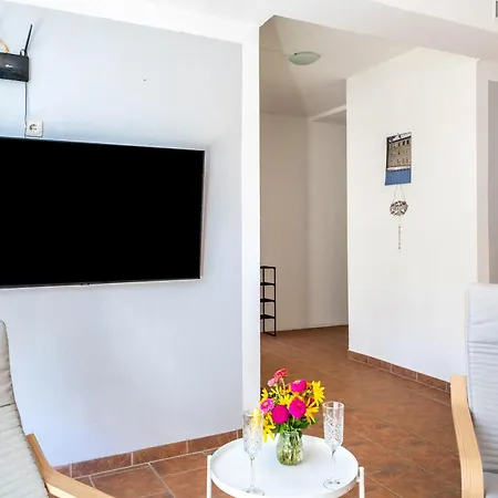 Apartment In Mecklenburg